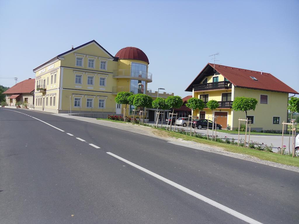 Gostilna In Prenocisce Kocjan Hotel Bizeljsko Kültér fotó